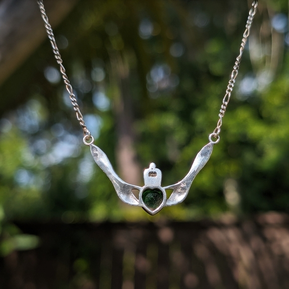 Clata Emerald Necklace - Picture 3 of 3